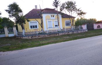 Rózsi Vendégház - Mihályháza